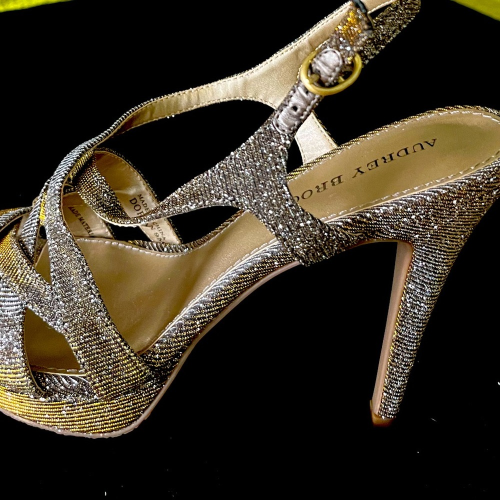 Audrey Brooke sling back